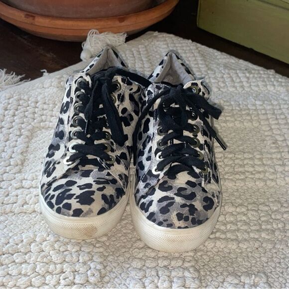 Matisse Black and White Animal Print Sneakers - Picture 4 of 6